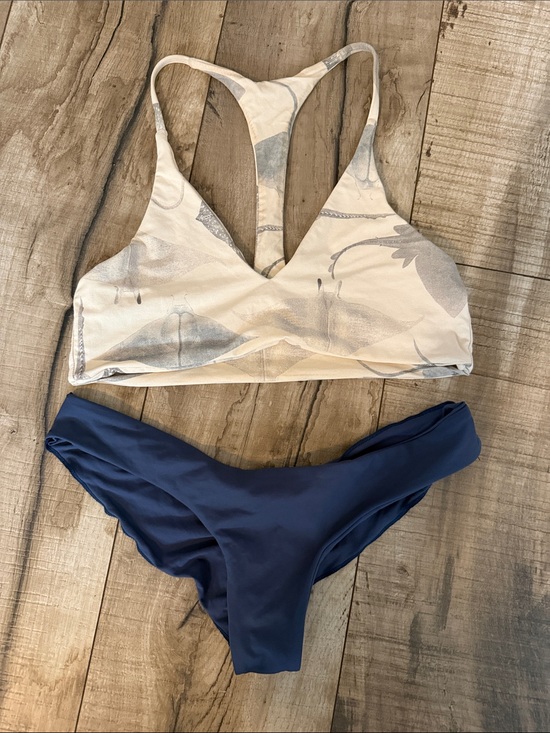 Boys + Arrows Other - Boys and arrows Two-Piece Women's Swim Set - Cream stingray  Top & Navy Bottom